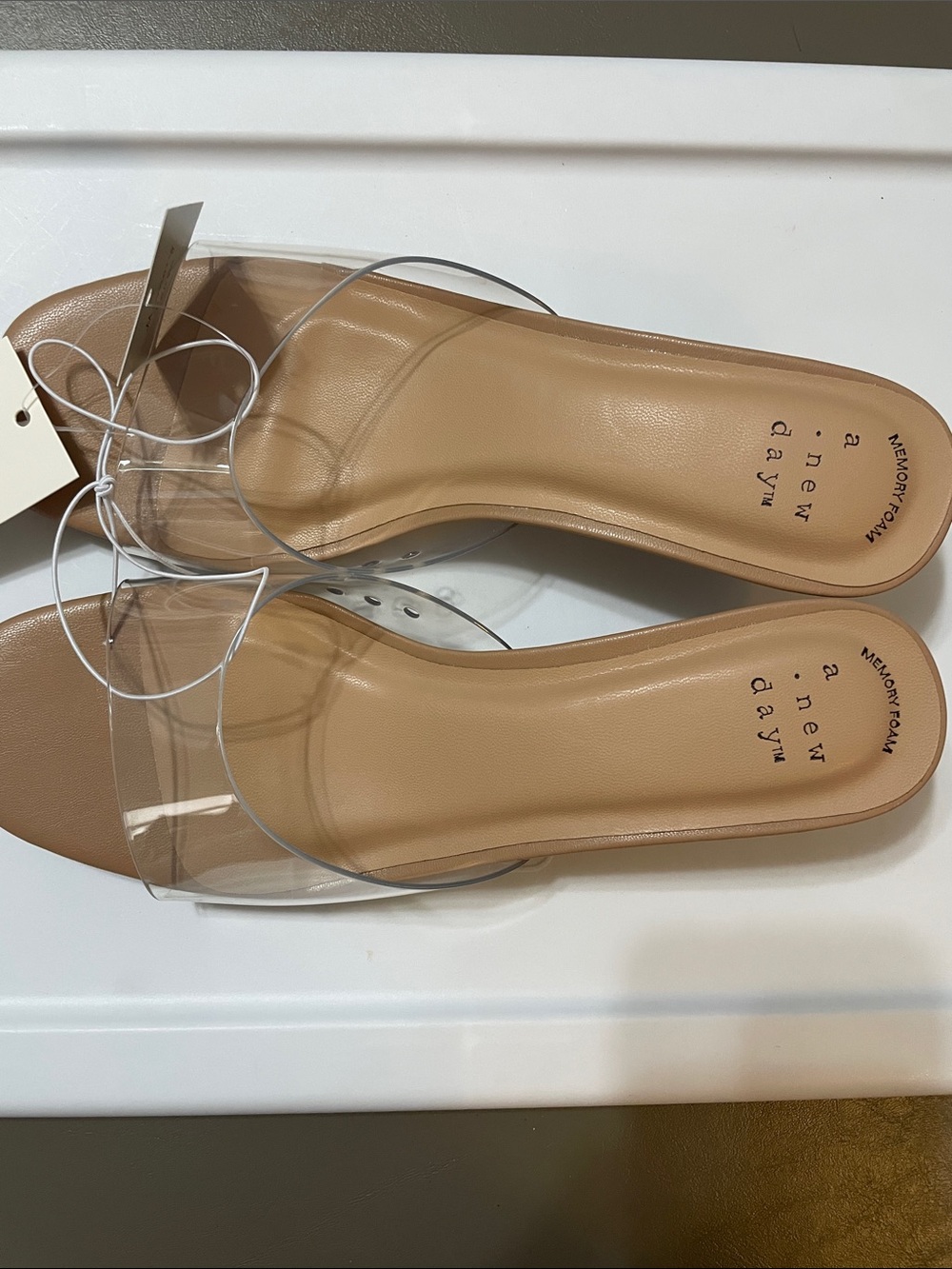 Lois Clear Kitten Heel Sandal, a new day NWT Sz. 7.5 - Picture 9 of 11